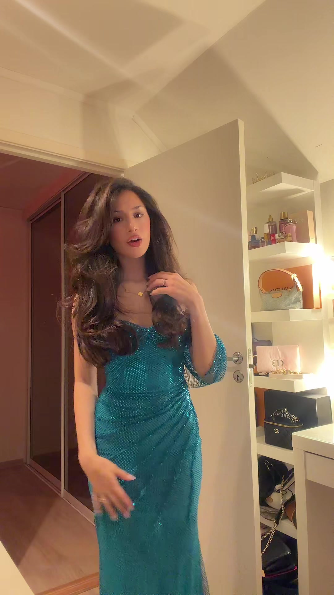 TikTok post by @shahd.al.al for Mew Mews. Caption reads: Dress is from @Mew Mews Fashion use ALSH15 for 15%....