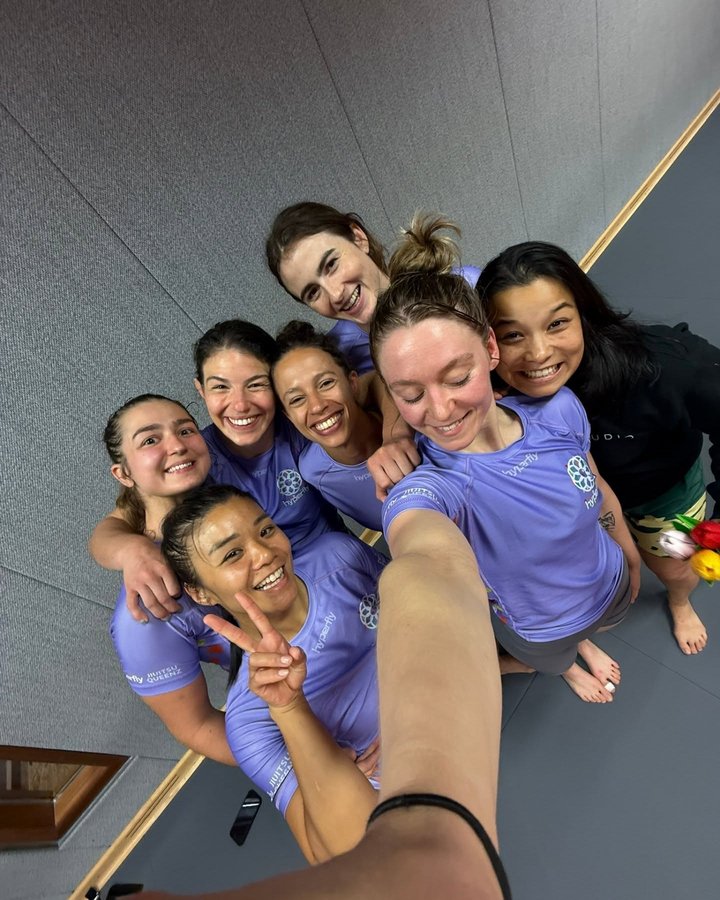 Instagram post by @rose.jiujitsu for Hyperfly. Caption reads: [...] what a team! Special thanks for @hyperfly....