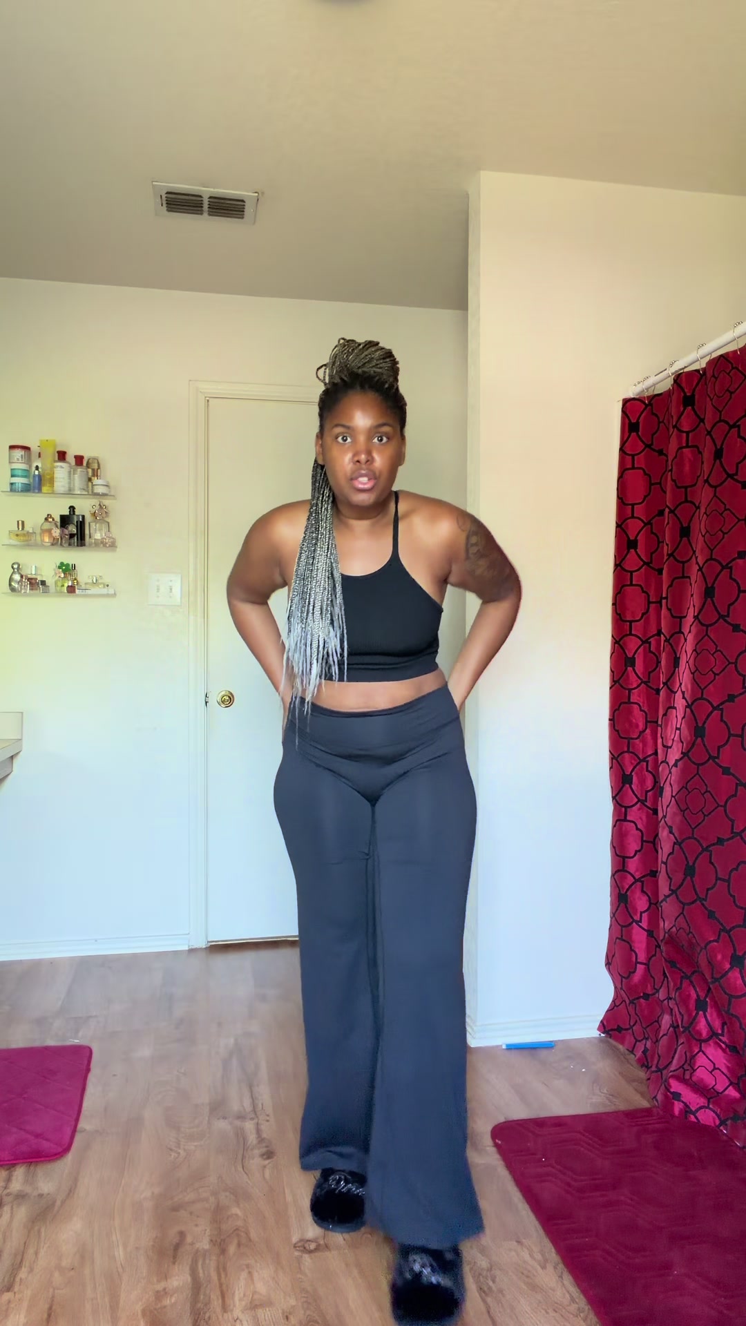 TikTok post by @thejasmiinerose for Jojoans. Caption reads: @JOJOANS #yogapants #jojoans #yogapants [...].