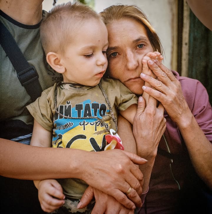 Instagram post by @anastasiatl for National Geographic. Caption reads: In this image from our Pictures of the Year 2025,....