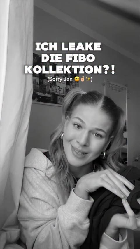 Instagram post by @julkaxfit for OACE. Caption reads: Ich leake die @oace_sports Fibo Kollektion..sorry....