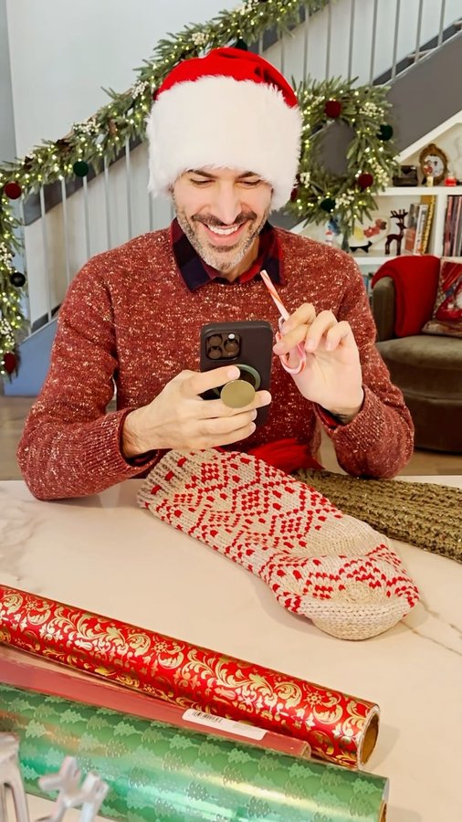 Instagram post by @dannypellegrino for Ibotta. Caption reads: [...] before Christmas or a few days before,....