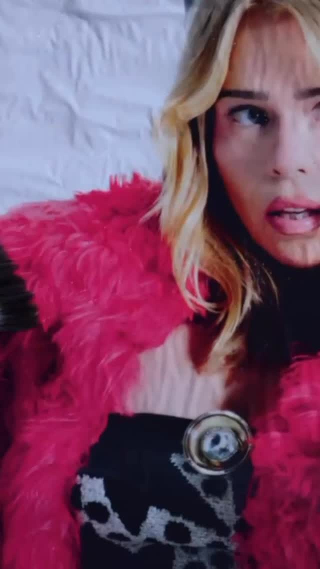 Instagram post by @billiepiper for Russell & Bromley. Caption reads: R&B scenes !!

@russellandbromley 🤎❤️❤️.