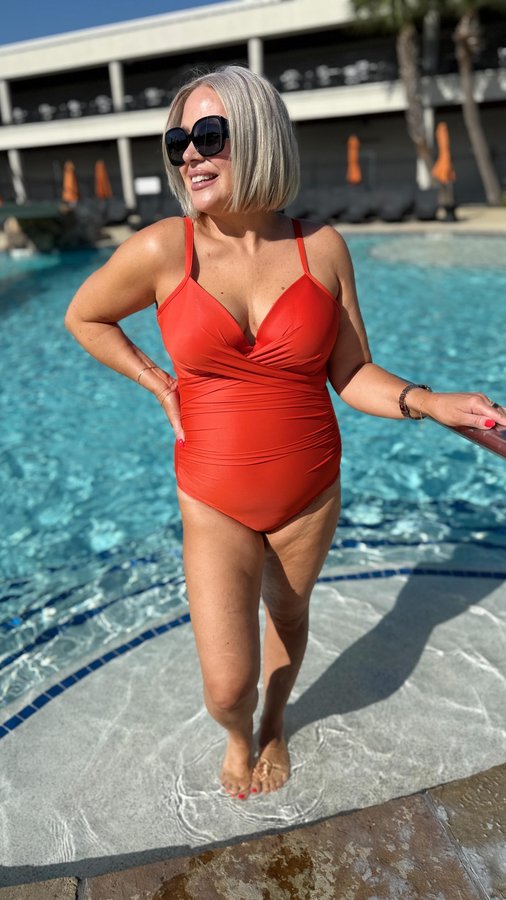 Instagram post by @wandalovessharing for Miraclesuit. Caption reads: Trying on the new @miraclesuit collection and....