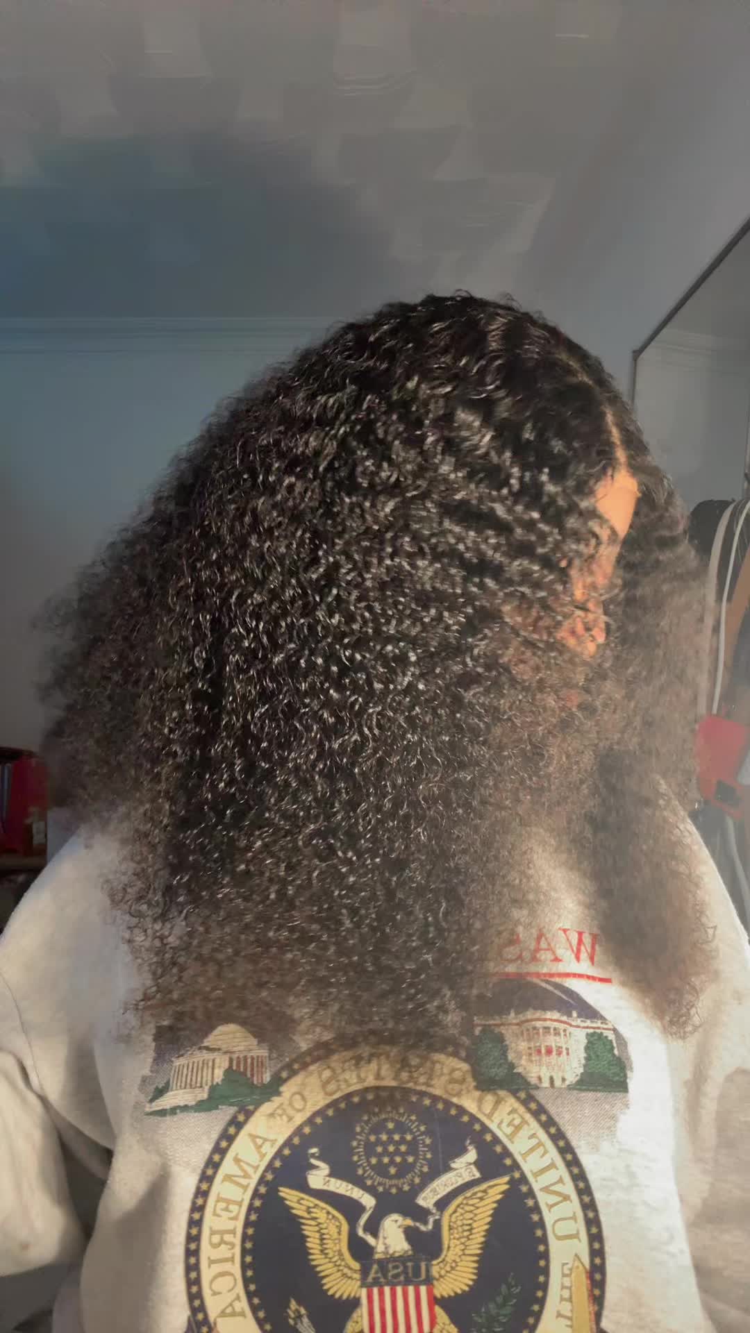 TikTok post by @aisosa285 for OQ HAIR WIG. Caption reads: [...] understand why it’s trending. #oqhair @OQ....