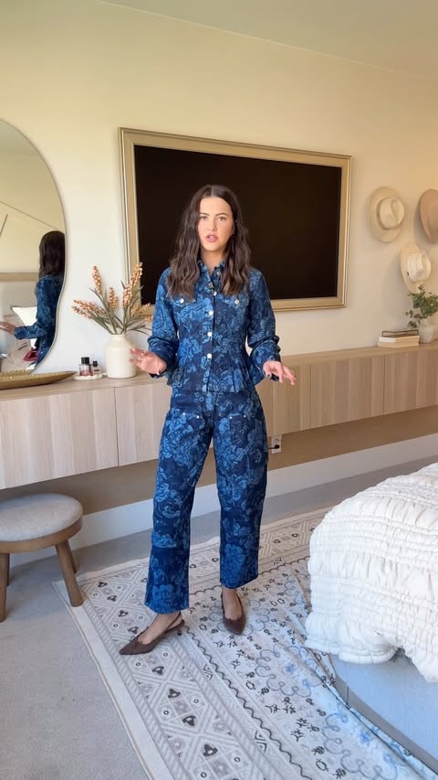 Instagram post by @alyssakatejohnson for Walmart Fashion. Caption reads: #walmartpartner comment “SHOP” for direct....