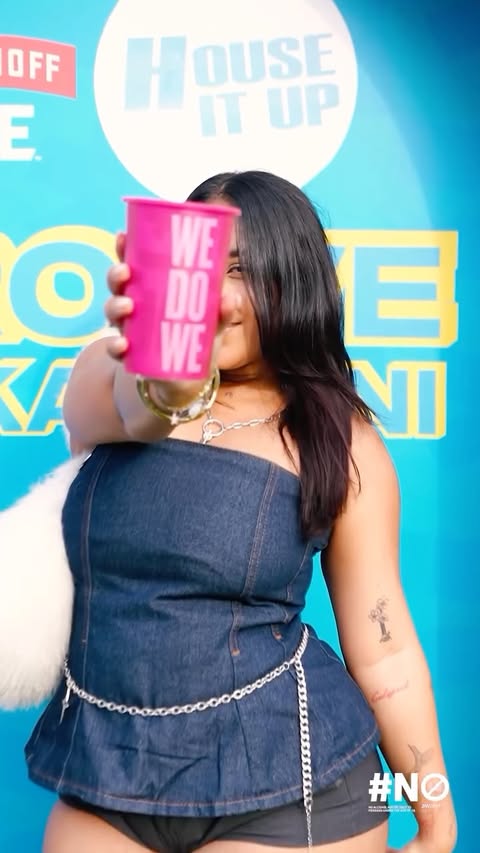 Instagram post by @kelseyy.leah for Smirnoff. Caption reads: [...] Light and refreshing was the mood, and....