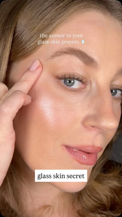 Instagram post by @haileejonesmua for RMS Beauty. Caption reads: [...] for the perfect dewy glow 🪞

@rmsbeauty RMS....