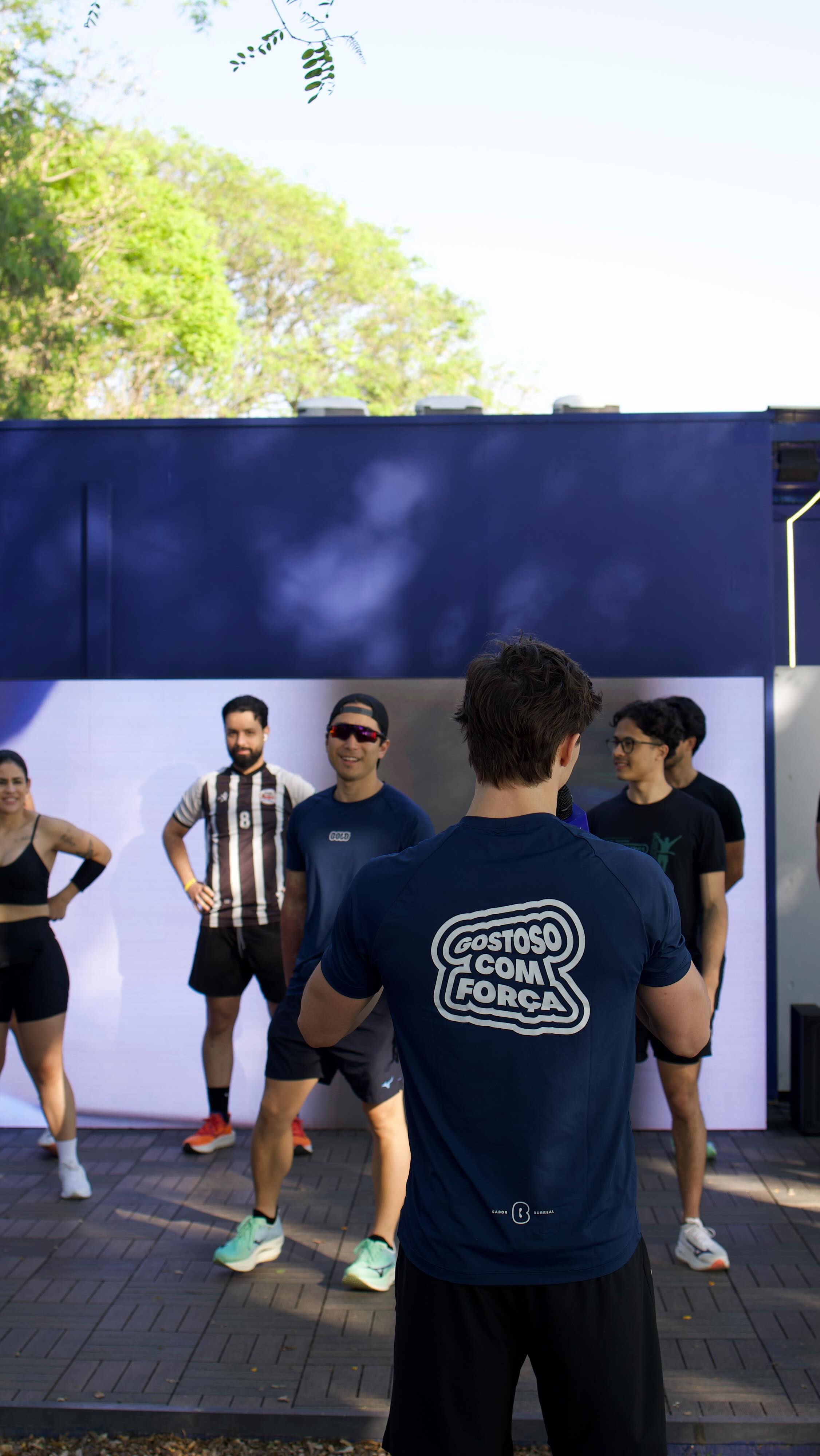 Instagram post by @_lucasbaeta for BOLD SNACKS. Caption reads: Corre 5 e 10km com running club ⚡️

@fuel.sp &....