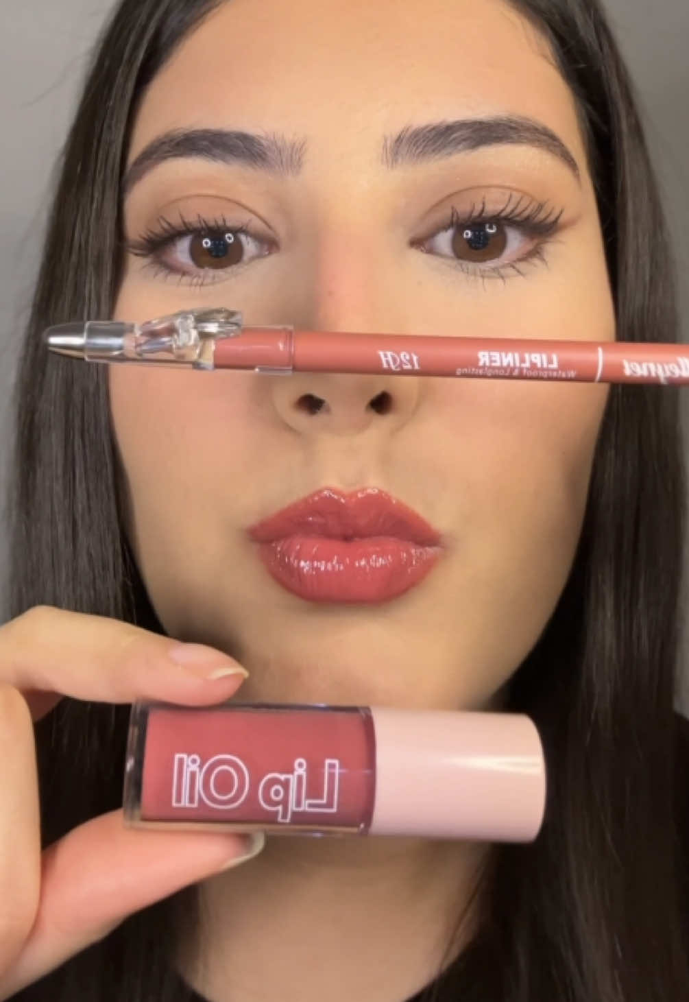 TikTok post by @rofiaa.b for Beauty Glazed. Caption reads: Lip combo perfetta 🙌😍 @Beauty Glazed Cosmetic |....