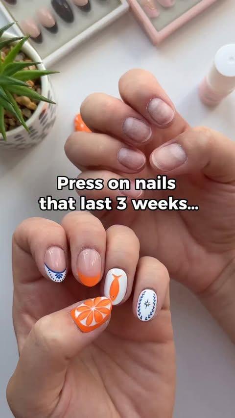 Instagram post by @xameliax for Glamnetic. Caption reads: [...] 😍 P.s. how stinking cute is this @glamnetic....