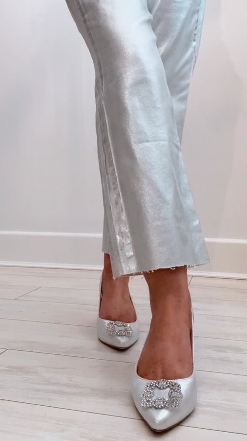 Instagram post by @nickys_universal_style for Paradox London. Caption reads: The one and only.

Shoe addicts look away ….....