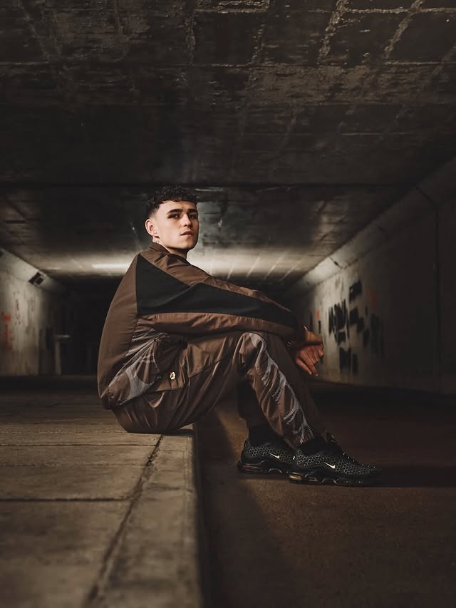 Instagram post by @philfodenfn47 for Foot Locker. Caption reads: Philfoden for footlockereu 💫 - - - 📸by....