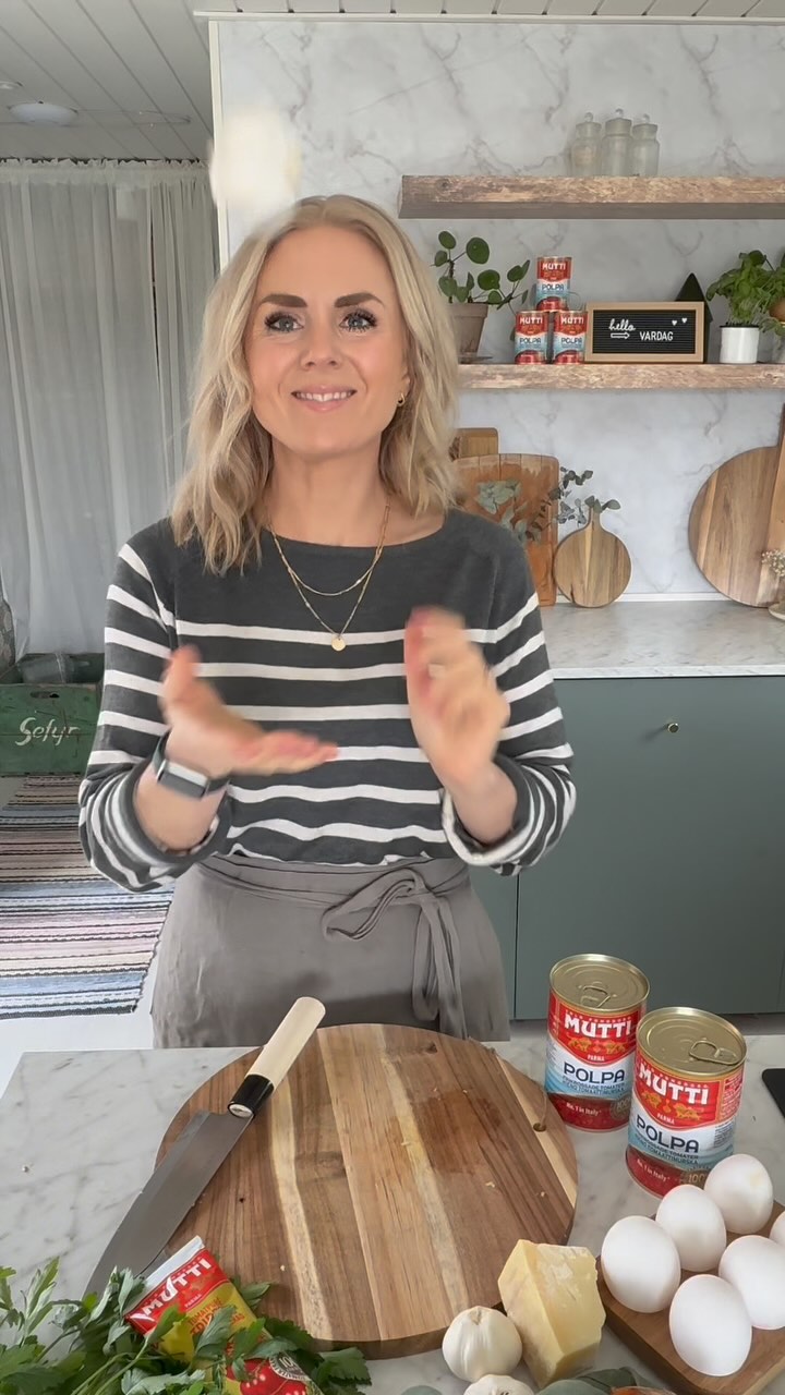 Instagram post by @linneasskafferi for Mutti Canada. Caption reads: Reklam för @MuttiNordics 🍅

Den viktigaste....