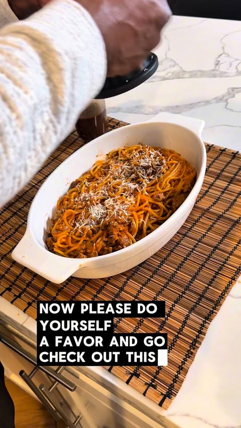 Instagram post by @chefeddiejackson for DICK'S Sporting Goods. Caption reads: Some days are all about keeping it easy. The @vrst....