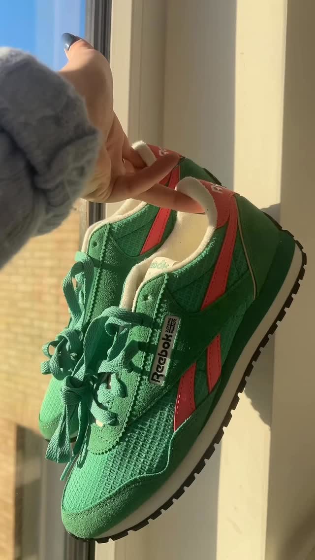 Instagram post by @rachelinarealway for DSW. Caption reads: Classic AZ is the most timeless new fall sneaker....