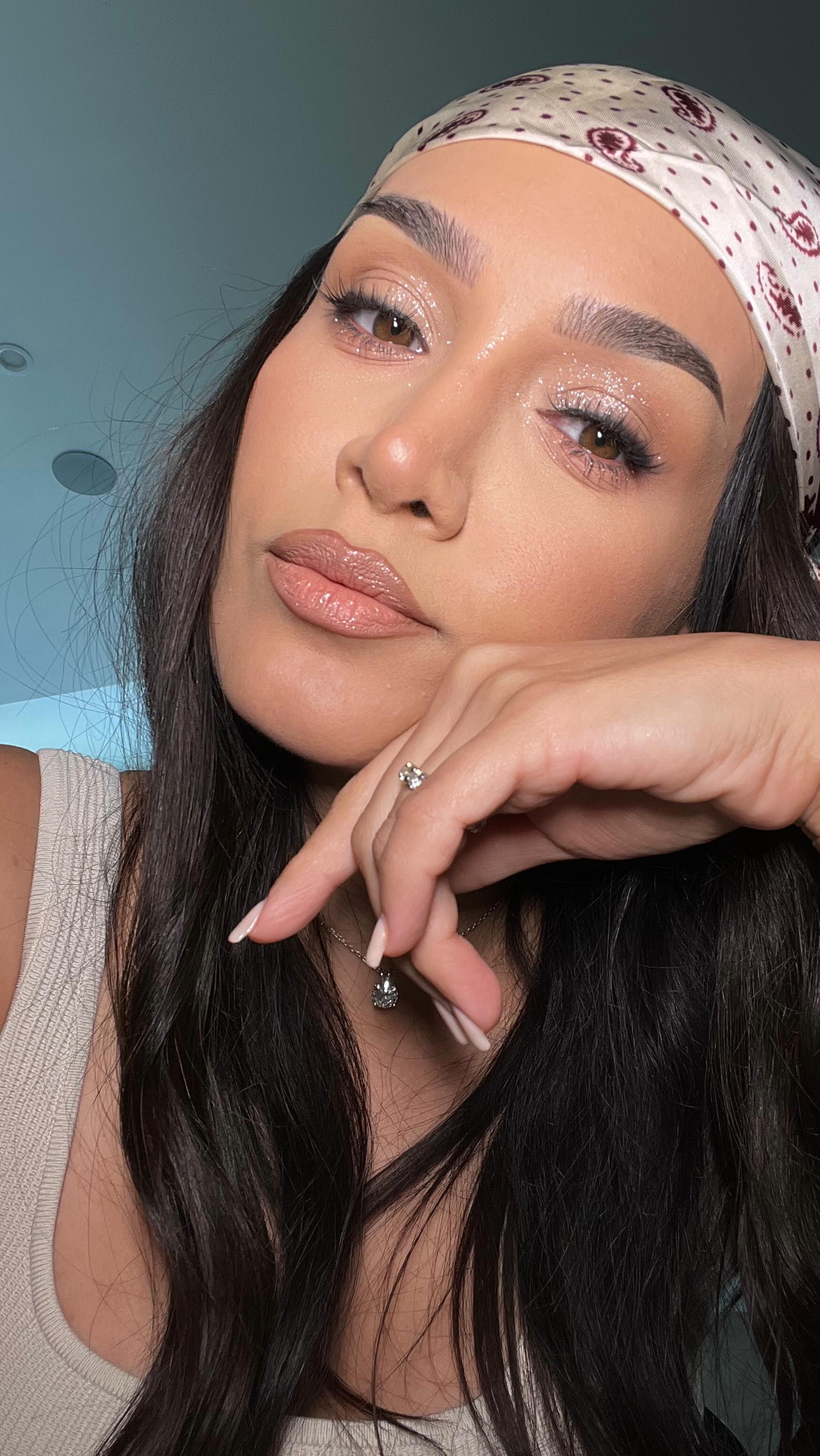 Instagram post by @annapetrosian_ for Dose of Colors. Caption reads: ICY on repeat ✨ @doseofcolors.