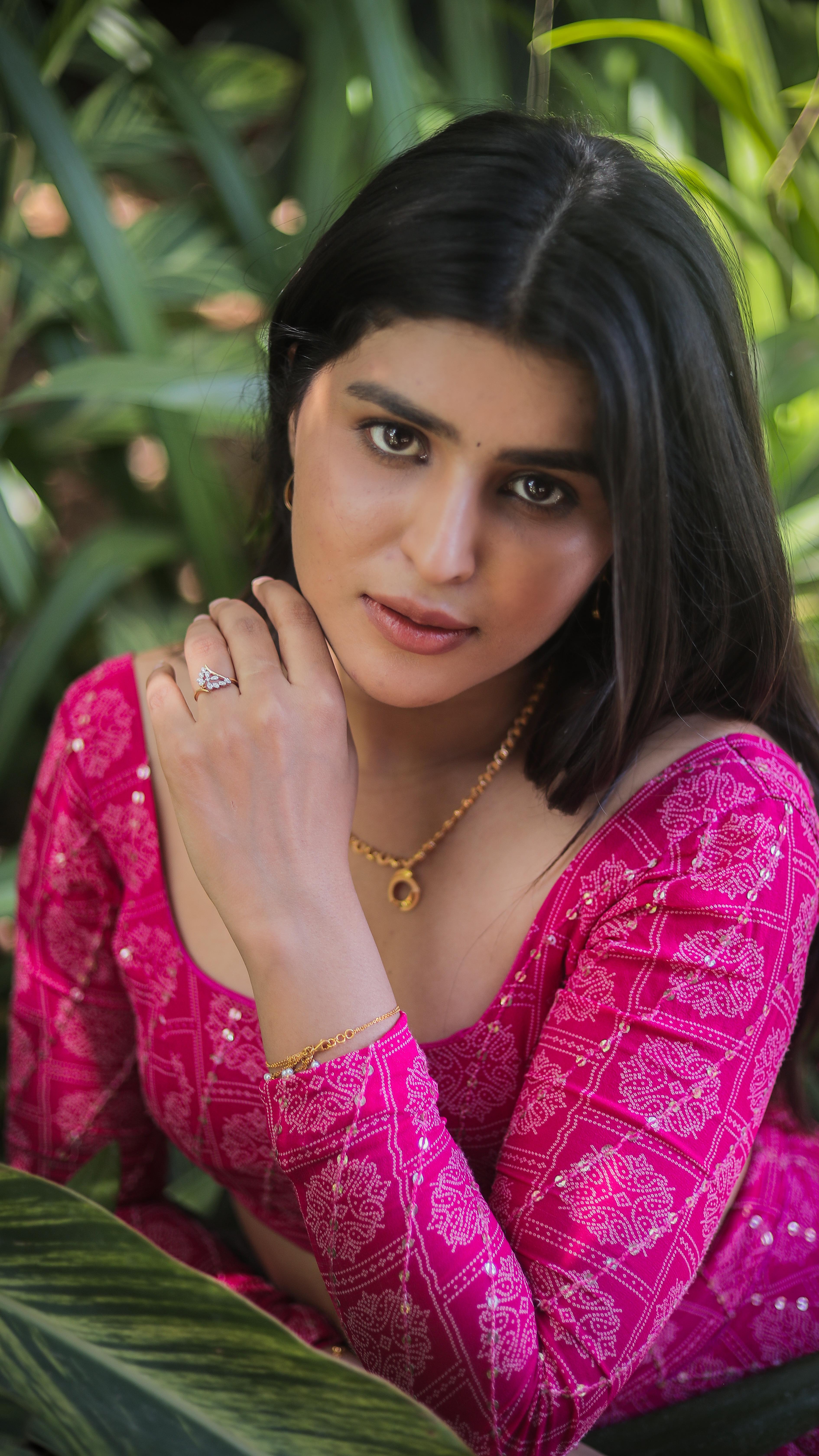Instagram post by @iamsharanyashetty for CaratLane. Caption reads: #Ad Glow Beyond the Sun☀️Dressed in light, adorned....