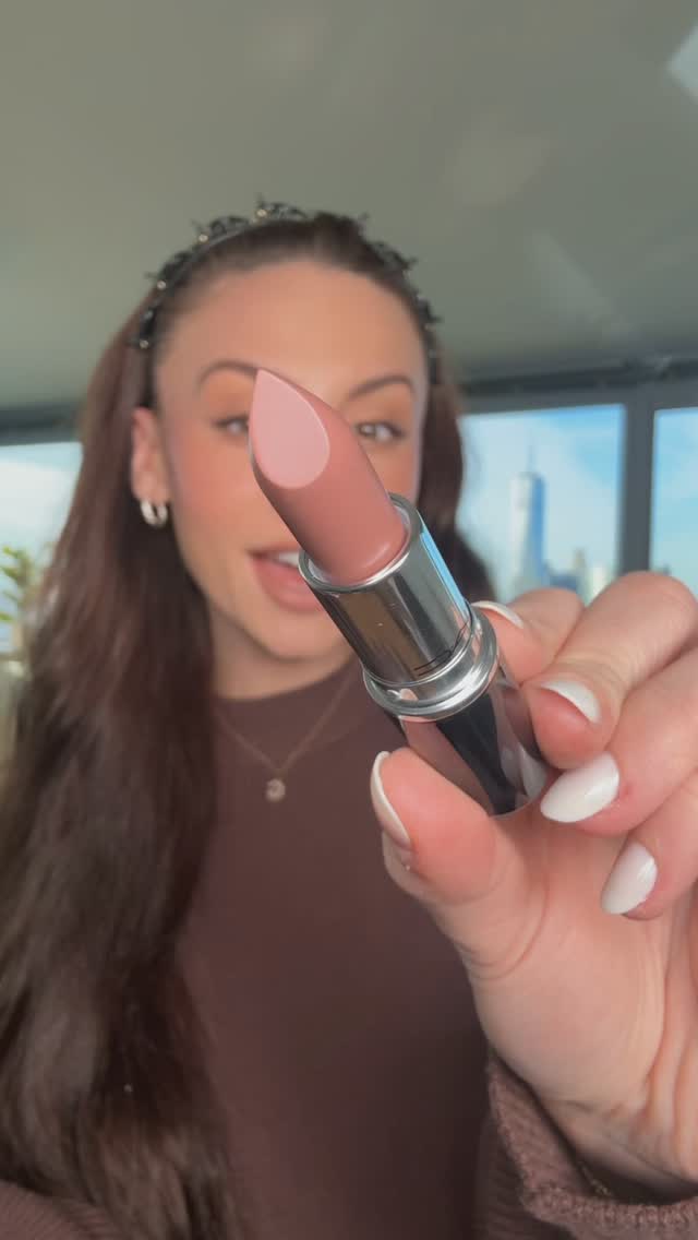 Instagram post by an influencer for M·A·C Cosmetics. Caption reads: [...] TIME AND STRIPDOWN FROM @MACCosmeticsUSA....