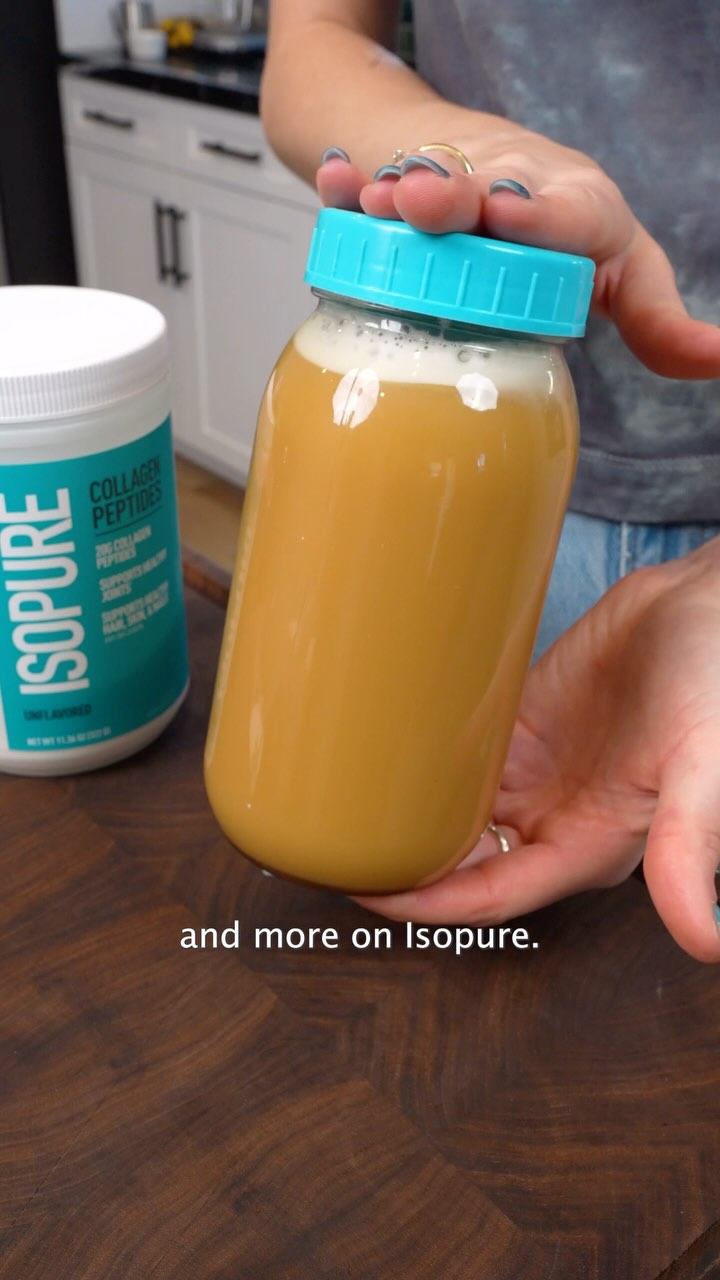 Instagram post by @kellyscleankitchen for The Isopure Company. Caption reads: How to make high collagen beef bone broth 🍜 

For....