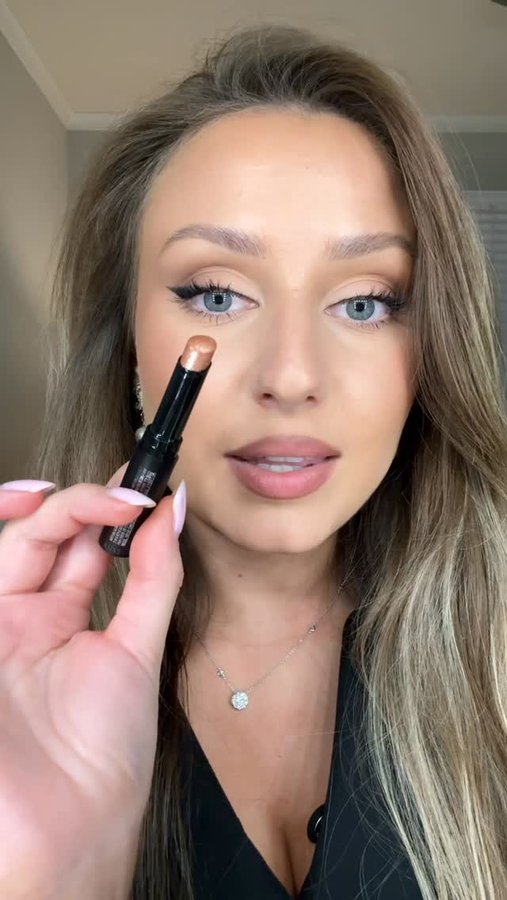 Instagram post by @ivistefanova for Dose of Colors. Caption reads: Glitter season is upon us @doseofcolors....