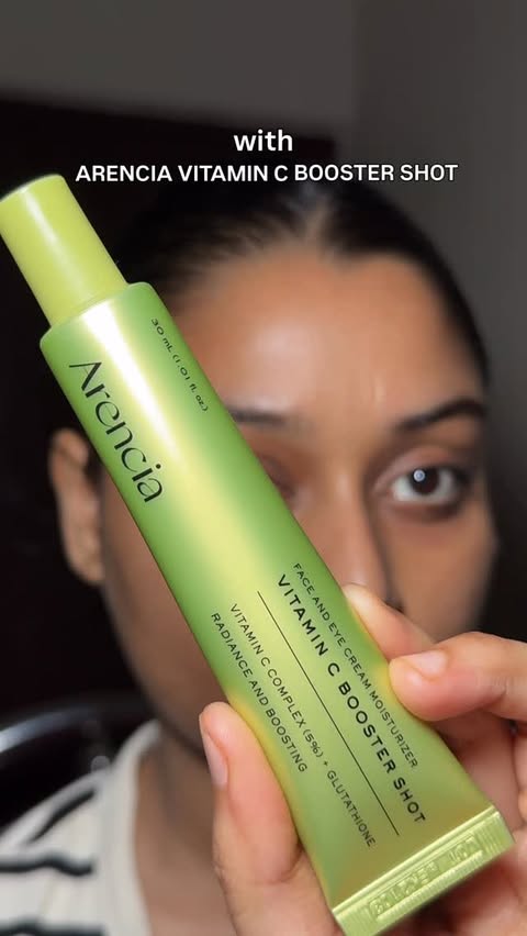 Instagram post by @makeup_by.anushka for arencia. Caption reads: Tried the @arencia_global Arencia Vitamin C....