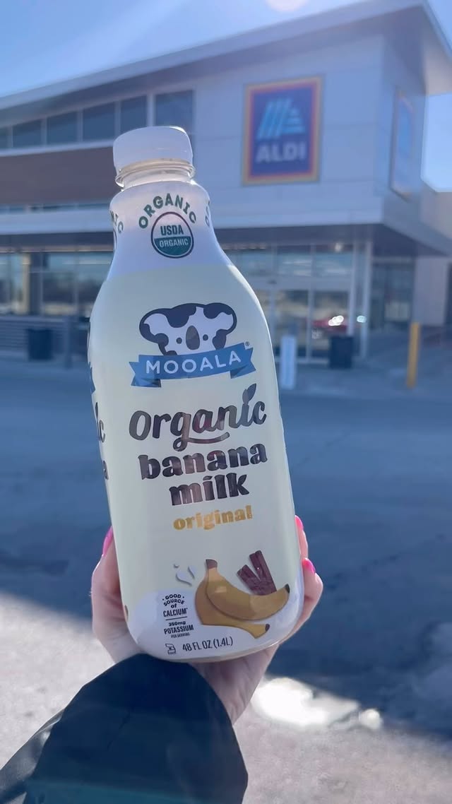 Instagram post by @theamazingaldi for Mooala. Caption reads: Mooala Organic Banana milk is back at Aldi! [...].