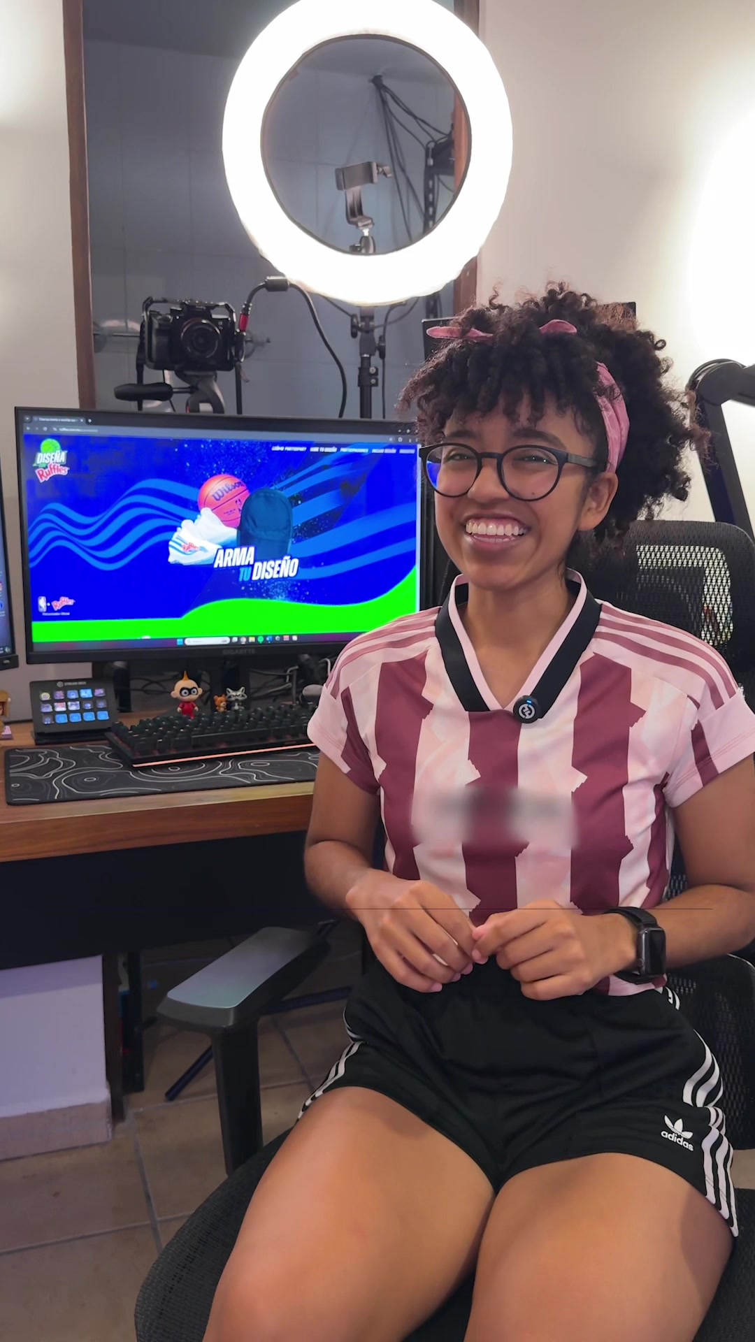 TikTok post by @prishcka for Ruffles. Caption reads: Crea el diseño ideal con Ruffles 🤩....