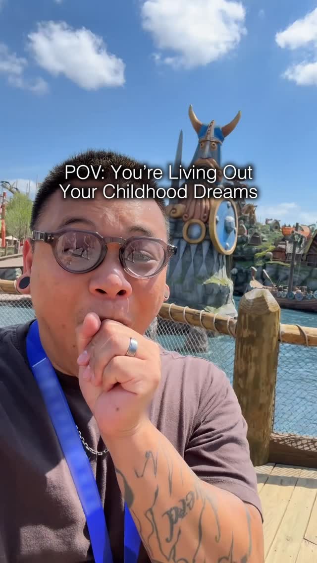 Instagram post by @ajrafael for Universal Orlando Resort. Caption reads: #UniversalOrlandoPartner Traveled 2500 miles for....