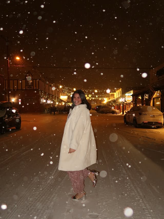 Instagram post by @kelly_elizabethxo for Torrid. Caption reads: [...] about this trip to wyoming with @torrid 🩵....