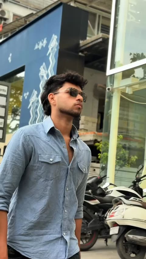 Instagram post by @_anas.naseer_ for Fastrack. Caption reads: [...] would be easy… until I saw the latest....