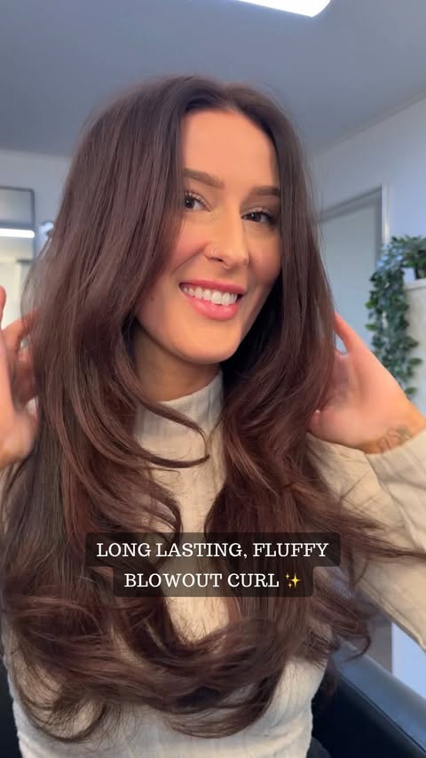 Instagram post by @hairbyamberjoy for DESIGNME Hair. Caption reads: [...] * HOT TIP * Set your style with the....