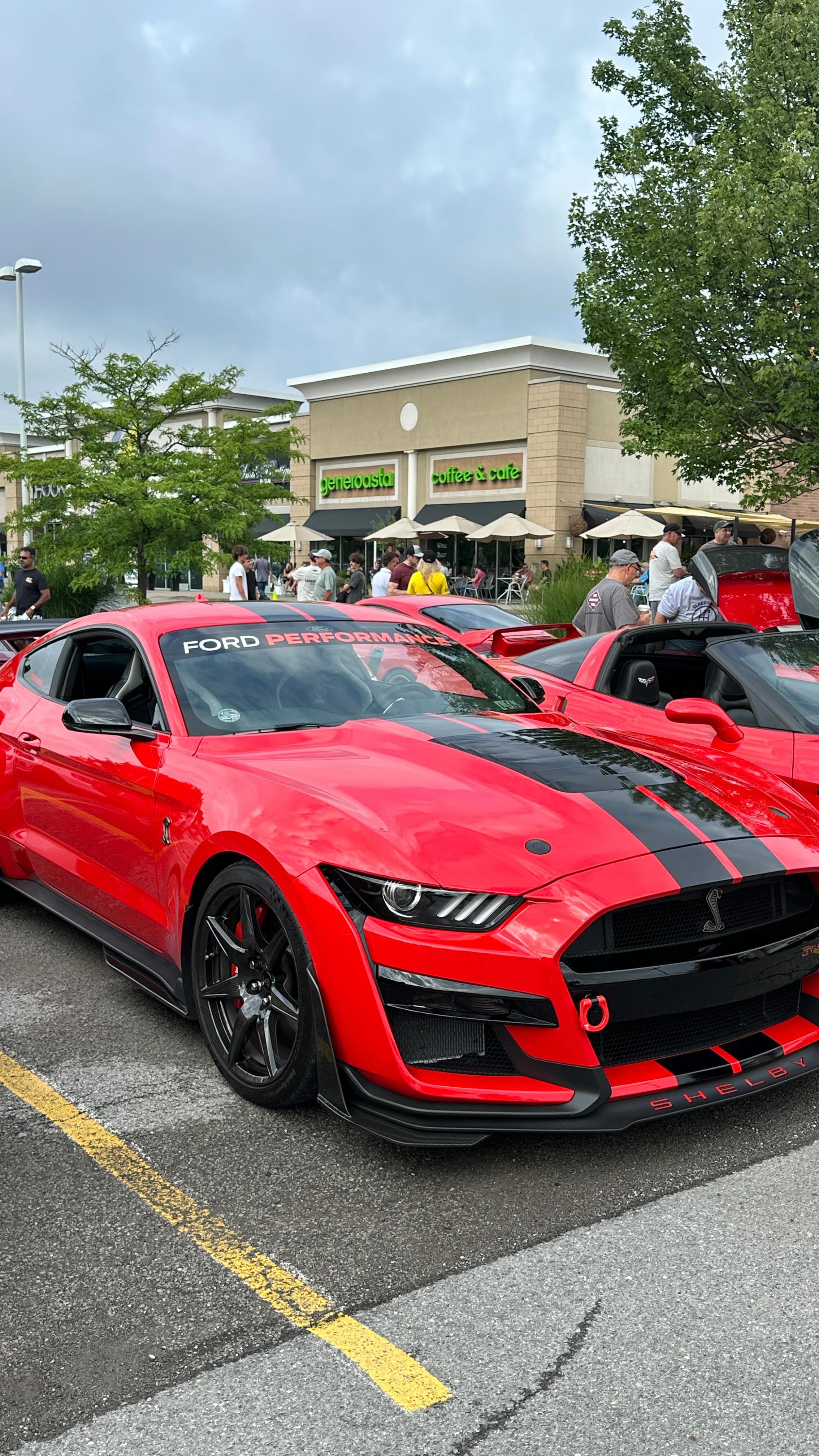 Instagram post by @theultimateshelby for BlackVue. Caption reads: 👀 

🇺🇸 🏁 🇺🇸 🏁 🇺🇸 🏁 🇺🇸 🏁 🇺🇸 🏁 🇺🇸....