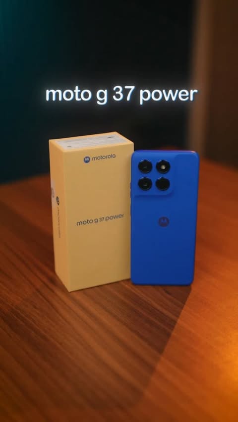 Instagram post by an influencer for Motorola India. Caption reads: This Time Motorola Make Best Phone Under 16k moto....