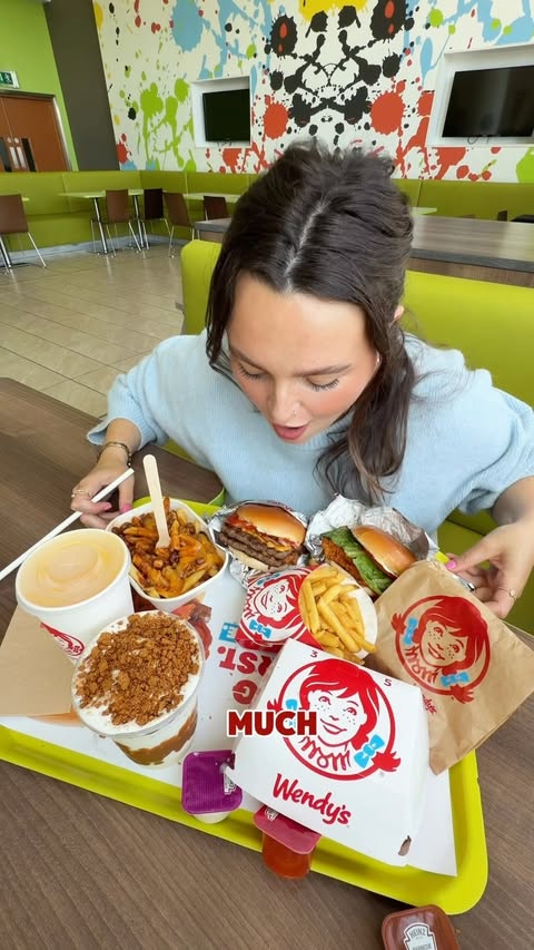 Instagram post by @itsthelifeofrobyn for Just Eat. Caption reads: [...] delivered straight to your door with....