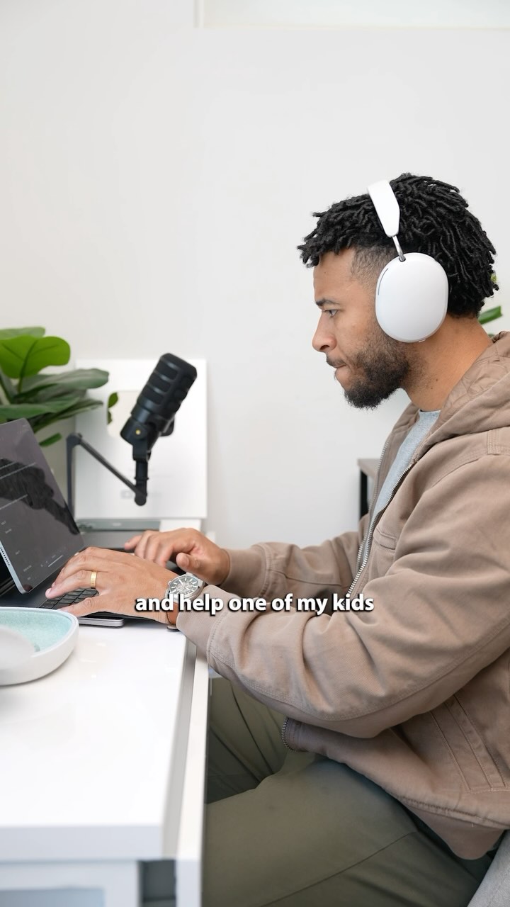 Instagram post by @treybryantstyle for Sonos. Caption reads: 3 Man Cave Essentials You Need @sonos....