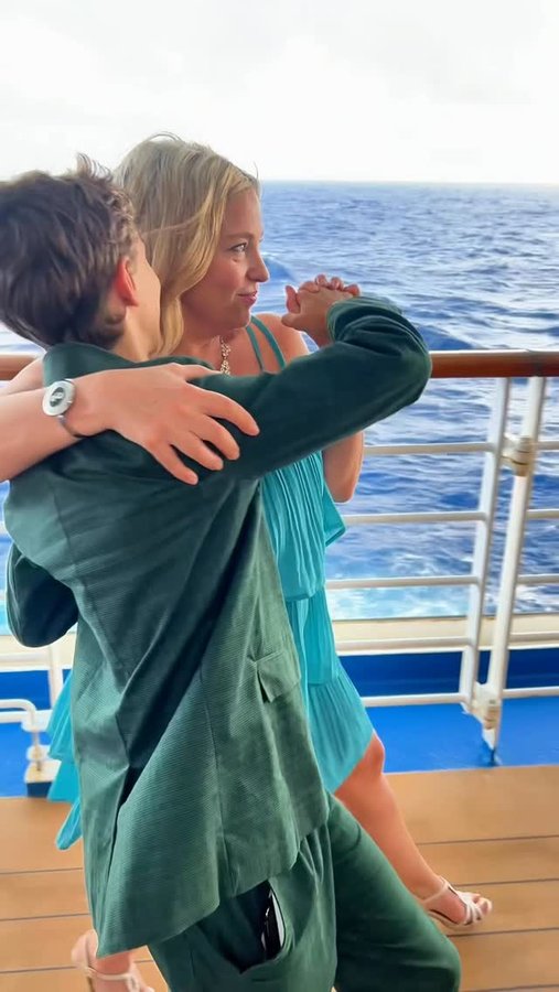 Instagram post by @cruisetipstv for Princess Cruises. Caption reads: Comment “BLUE” or DM me “BLUE” and I’ll send you....