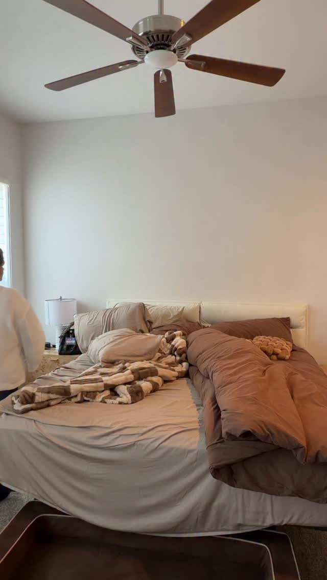 Instagram post by @littlecajunhouse for H-E-B. Caption reads: Off to @heb rehearsal ❤️🤍❤️

#heb #rehearsal....