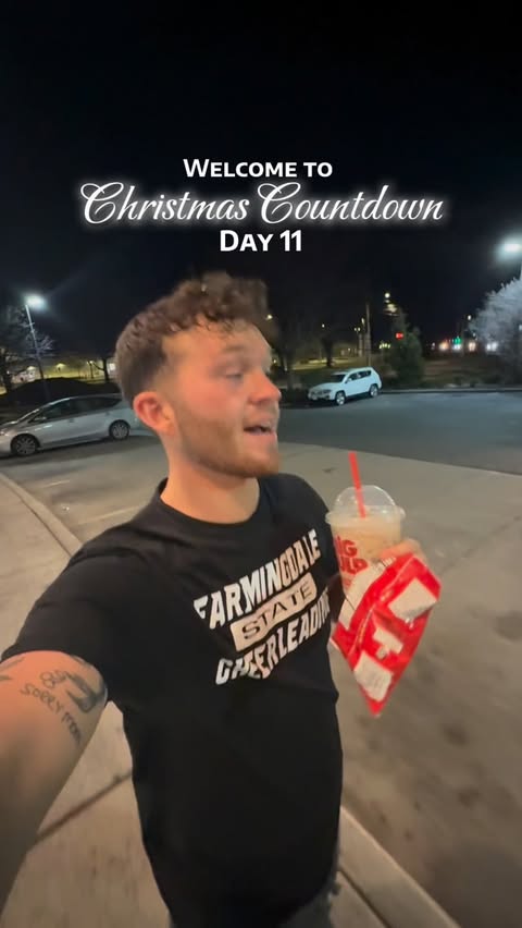 Instagram post by @timmy_spagnolo for 7-Eleven. Caption reads: Dirty sodas for Day 11 #christmascountdown....