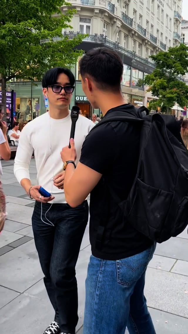 Instagram post by @yuji_beleza for Airalo. Caption reads: Cool Korean man 🇰🇷🇦🇹
.
Stay connected wherever....