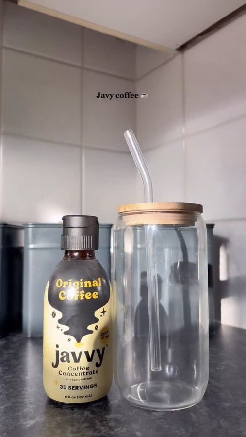 Instagram post by @bethanyprior_ for Javvy Coffee. Caption reads: [...] for 20% off your javvy order! • • • •....