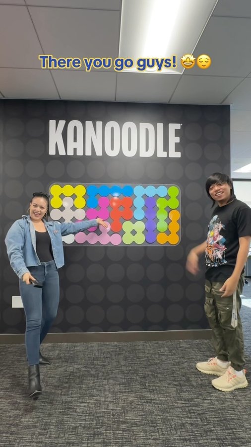 Instagram post by @thekanoodlequeen for Educational Insights. Caption reads: Comment KANOODLE to try the real game! #kanoodle....