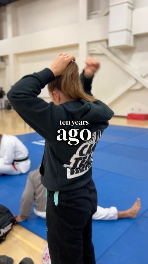 Instagram post by @rosierollz for Hyperfly. Caption reads: 💥READ ME💥

Yes, your first tournament is about....