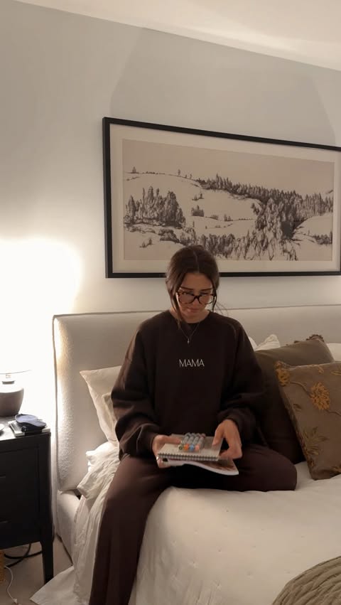 Instagram post by @jess for Natural Cycles°. Caption reads: [...] ft. my evening check in with the....