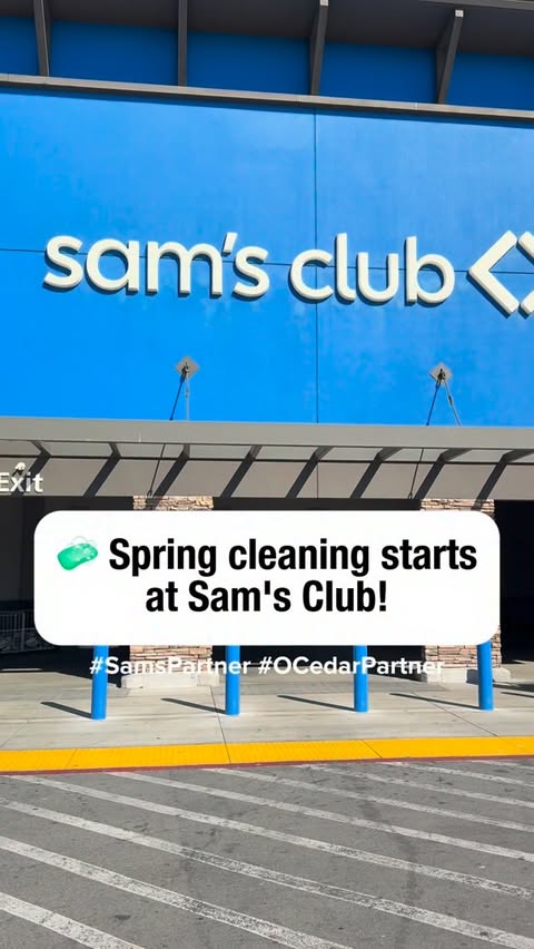 Instagram post by an influencer for Sam's Club. Caption reads: [...] in my bio! #EasyWringPower @samsclub....