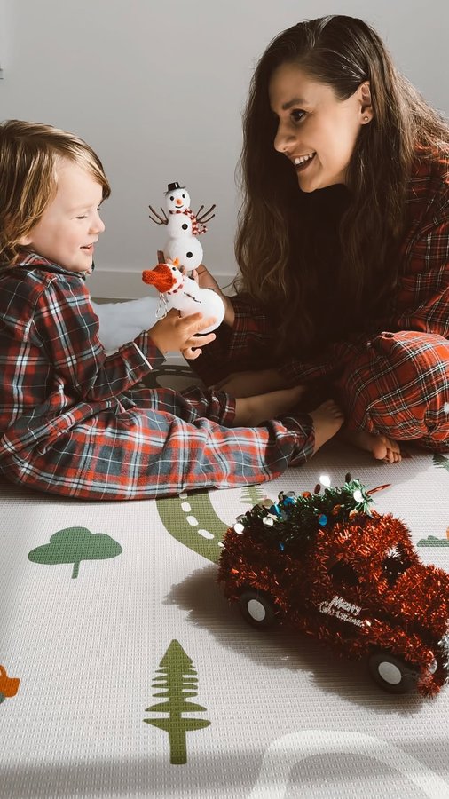 Instagram post by @thesunshinestatemom for Tiny Land. Caption reads: [...] magical holiday memories on the @tinylandus....