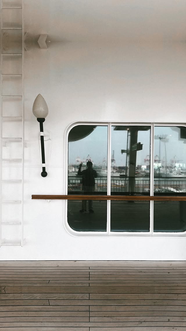 Instagram post by @thhird for ShopBack. Caption reads: crazy savings when you shop with ShopBack’s Crazy....