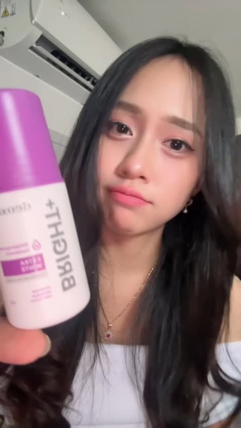 Instagram post by @trisnasmth for BEAUTY Community | UGC Creator. Caption reads: anti bau + anti basyah approved @deoxide.official....