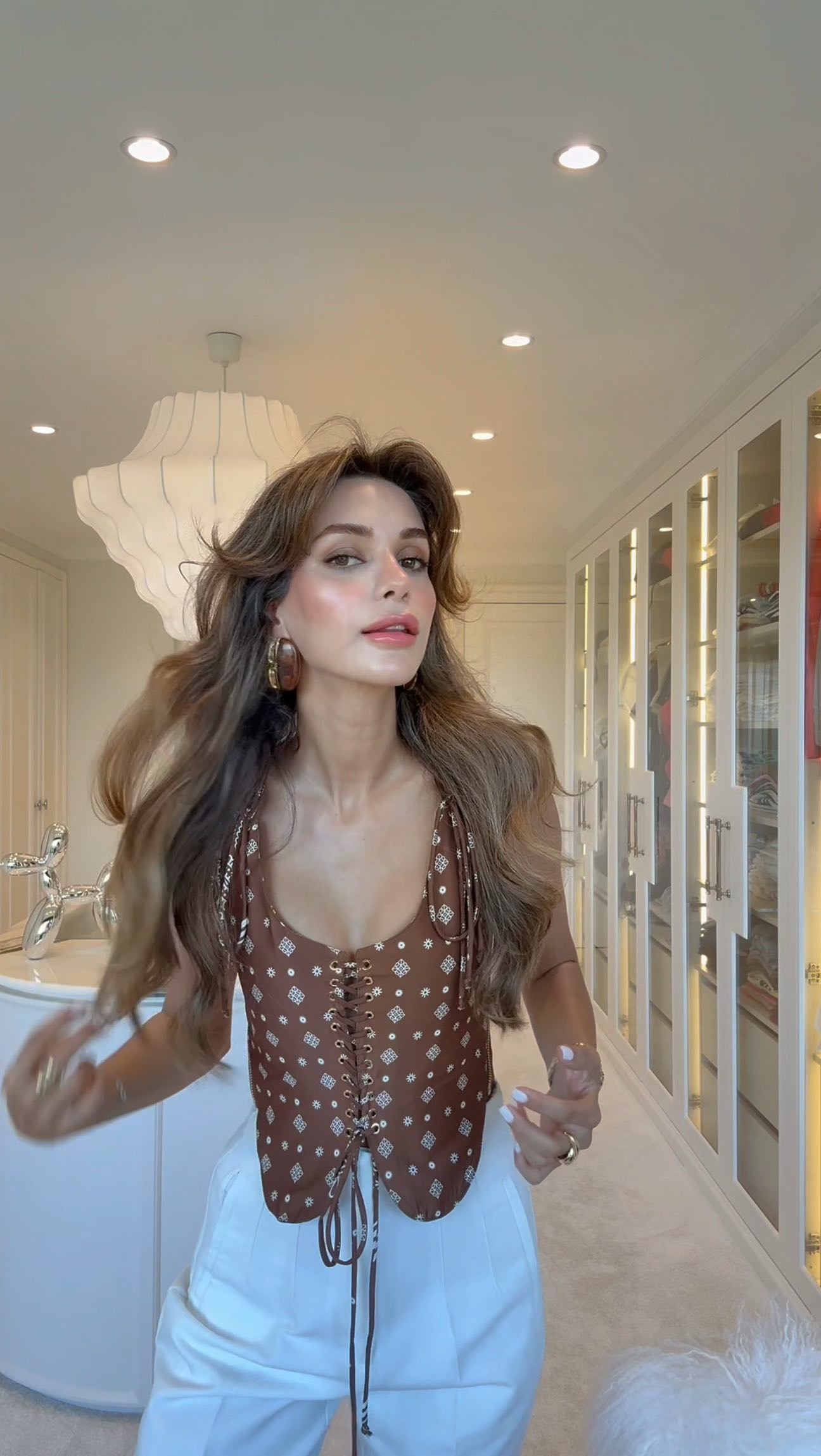 Instagram post by @elifsahin for SAGAZA. Caption reads: ❣️#reklam.