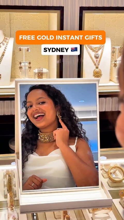 Instagram post by @hat_explores for Joyalukkas. Caption reads: [...] get you a gift this New Year! ✨️....